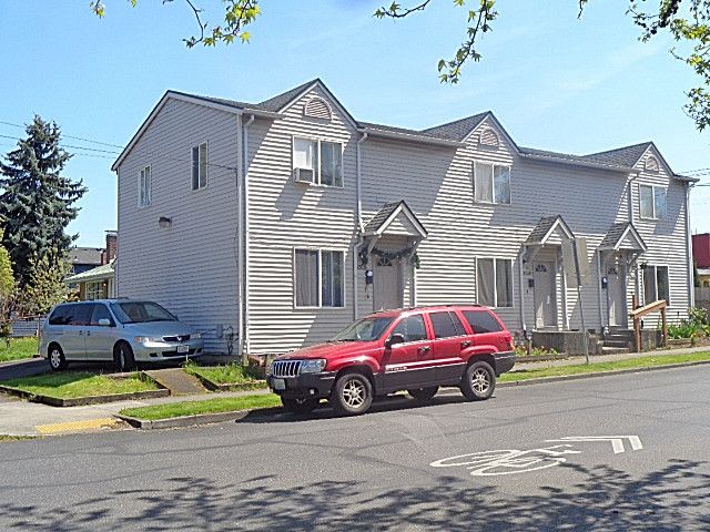 7528 N Wabash Ave in Portland, OR - Building Photo - Building Photo