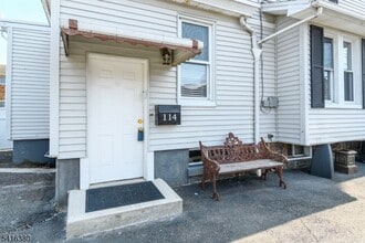 114 E Main St in Little Falls, NJ - Building Photo - Building Photo