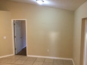 4232 Settlers Ct in St. Cloud, FL - Building Photo - Building Photo