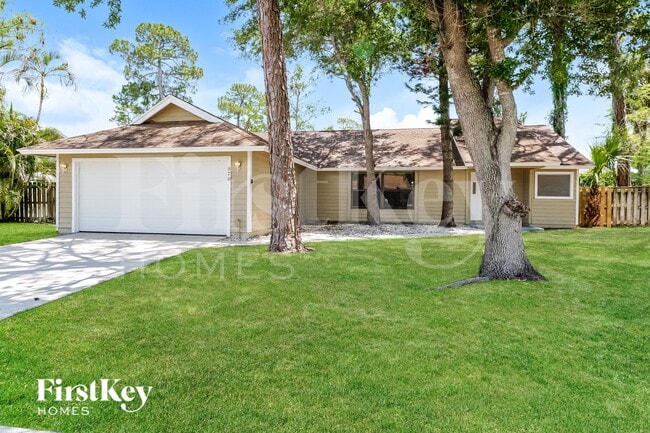 property at 878 Daffodil Dr