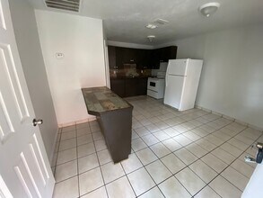910 Athol St in San Juan, TX - Building Photo - Building Photo