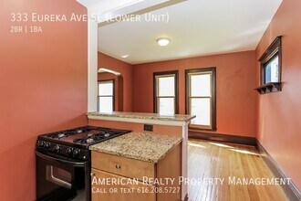 333 Eureka Ave SE in Grand Rapids, MI - Building Photo - Building Photo