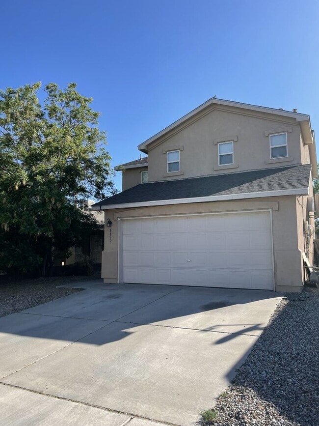 property at 8608 Casa Vistosa Ct NW