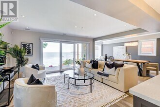 399 Lake Promenade in Toronto, ON - Building Photo - Building Photo