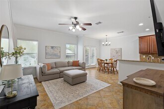 11237 Lost Maples Trail in Austin, TX - Building Photo - Building Photo