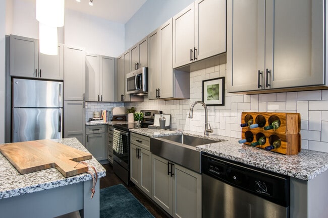 Ellison On Broad in Greenville, SC - Building Photo - Building Photo