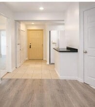 2100 Greenview Shores Blvd in Wellington, FL - Building Photo - Building Photo