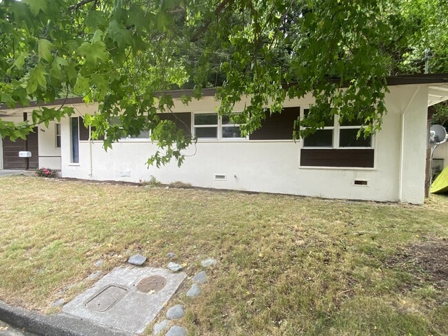 property at 588 Beverly Dr