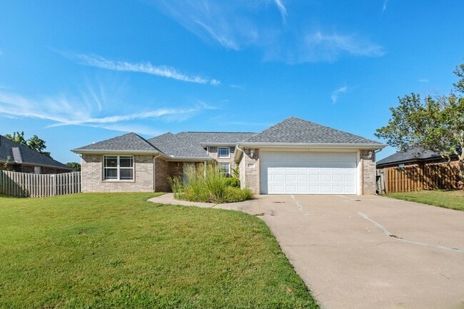 property at 321 Coopers Farm Rd