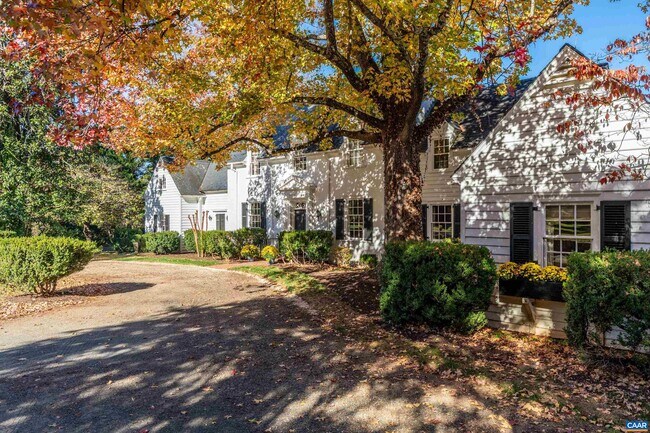 640 Ivy Ln in Charlottesville, VA - Building Photo - Building Photo