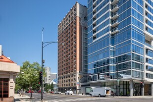 The Archer in Chicago, IL - Building Photo