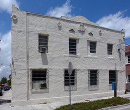 233 SW 11th Ave in Miami, FL - Building Photo - Building Photo