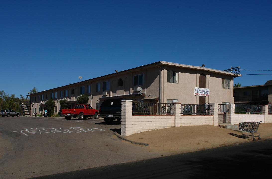 739 A St in Ramona, CA - Building Photo