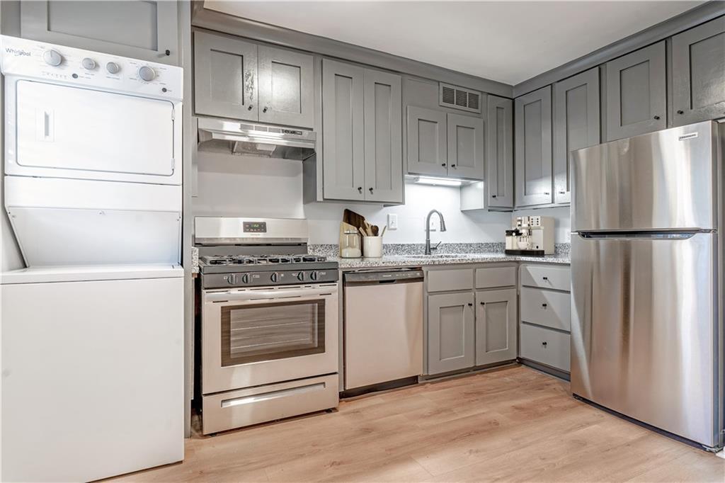 1135 Woodland Ave NE in Atlanta, GA - Building Photo