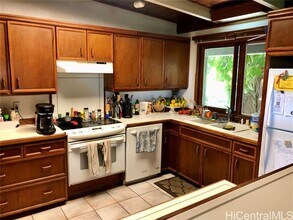 44-204-204 Malae Pl in Kaneohe, HI - Building Photo - Building Photo