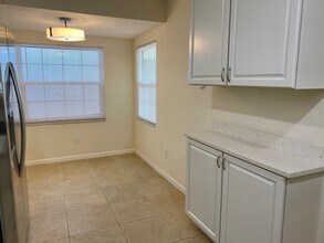 255 Paradise Blvd in Melbourne, FL - Building Photo - Building Photo