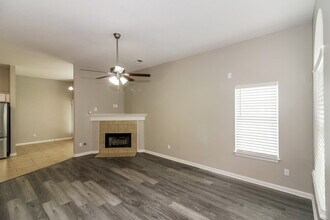 8280 Dexter Ridge Cove E in Memphis, TN - Building Photo - Building Photo