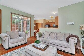 18568 W Point Dr in Tinley Park, IL - Building Photo - Building Photo