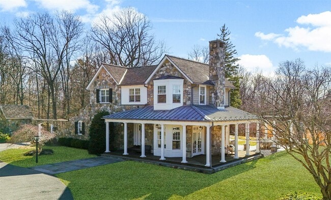 property at 2 Quarter Mile Rd