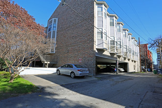 Lenox Condominiums in Austin, TX - Building Photo - Building Photo