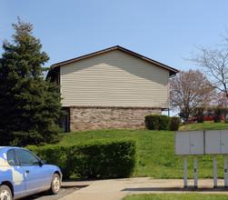 Rolling Meadow Village in Ripley, WV - Building Photo - Building Photo