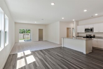 25344 Brushby Crk Dr in Magnolia, TX - Building Photo - Building Photo