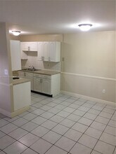 10370 SW 220th St in Cutler Bay, FL - Building Photo - Building Photo