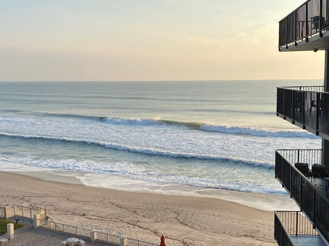 1343 Jimmy Buffett Mem Hwy in Satellite Beach, FL - Foto de edificio - Building Photo