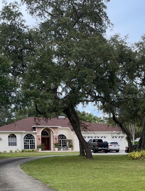 3542 Enterprise Rd E in Safety Harbor, FL - Foto de edificio - Building Photo