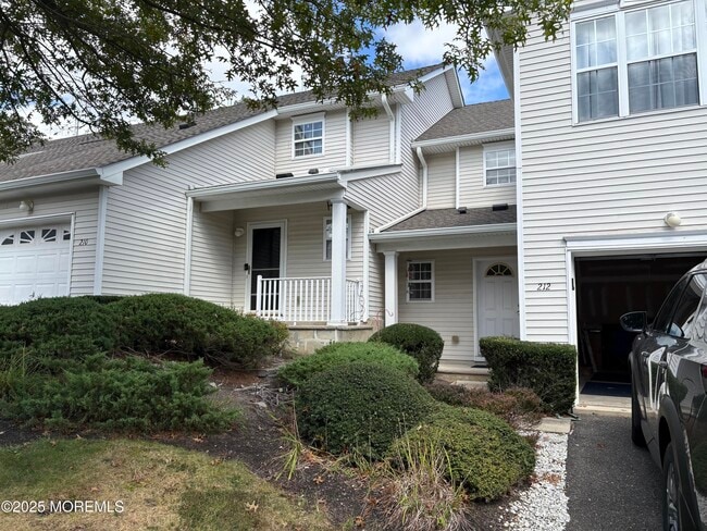 property at 212 Frankfort Ave