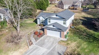 722 Chapelwood Cir in Maryville, TN - Building Photo - Building Photo