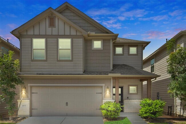 4033 Starbright St in Houston, TX - Building Photo - Building Photo