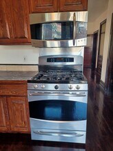 268 Bond St, Unit 268 Bond St. in Bridgeport, CT - Building Photo - Building Photo