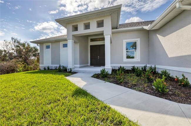 13305 Longville Ave in Port Charlotte, FL - Building Photo - Building Photo