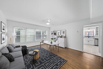2328 Wordsworth St in Houston, TX - Building Photo - Building Photo