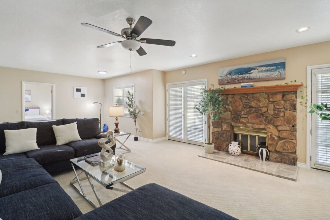 3724 Evergreen Ct in Fallbrook, CA - Building Photo