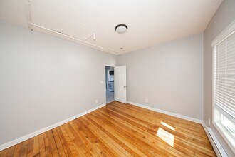 92 Green Hill Pkwy in Worcester, MA - Building Photo - Building Photo