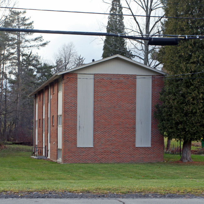 Westlake Garden Apartments in Skaneateles, NY - Building Photo - Building Photo