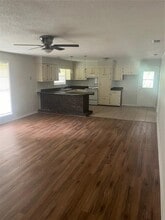 6350-6352 Gilbert Dr W in Satsuma, AL - Building Photo - Building Photo
