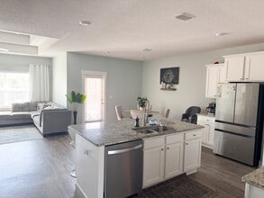 5772 Conley Ct in Milton, FL - Building Photo - Building Photo