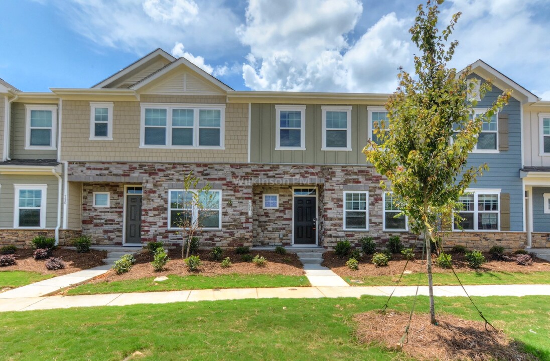 706 Sagecroft Ln in Indian Trail, NC - Building Photo