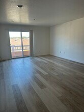 896 Front St, Unit B in Grover Beach, CA - Building Photo - Building Photo