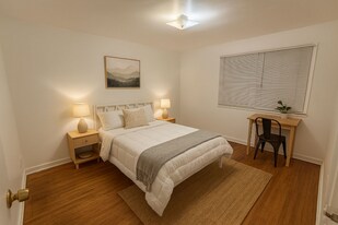 1711 S 1300 E in Salt Lake City, UT - Building Photo