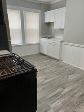 128 Dartmouth St in New Bedford, MA - Building Photo - Building Photo