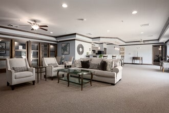 The Lofts at Little Creek/Lofts at Hillside in Winston-Salem, NC - Foto de edificio - Building Photo