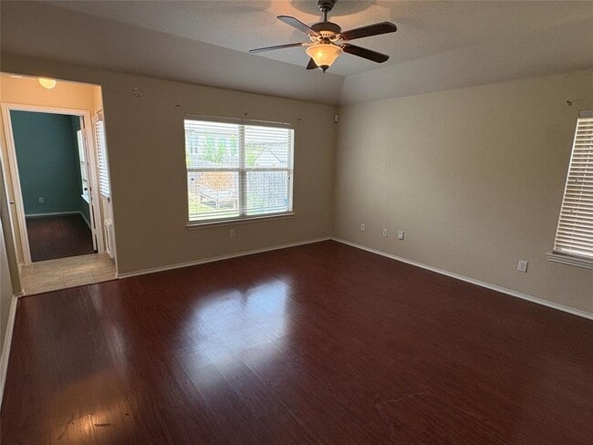 564 Travertine Trail in Buda, TX - Building Photo - Building Photo