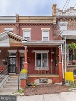 242 Berkley St in Philadelphia, PA - Building Photo