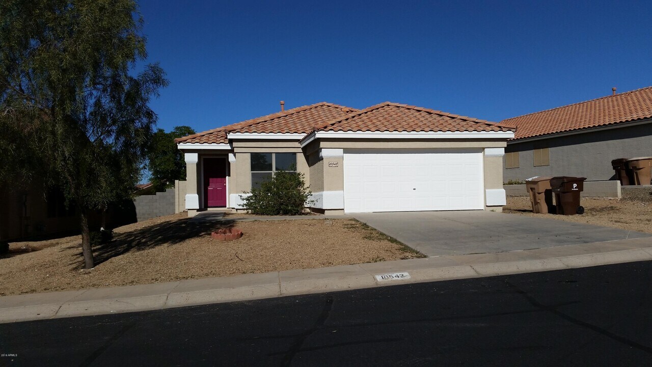 10542 W Angels Ln in Peoria, AZ - Building Photo