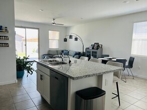 40090 W Wade Dr in Maricopa, AZ - Building Photo - Building Photo