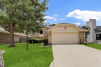 3310 Meadway Dr in Houston, TX - Building Photo - Building Photo